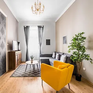 Apartamento Nyár 3 Bedroom Centre Entire, Budapest